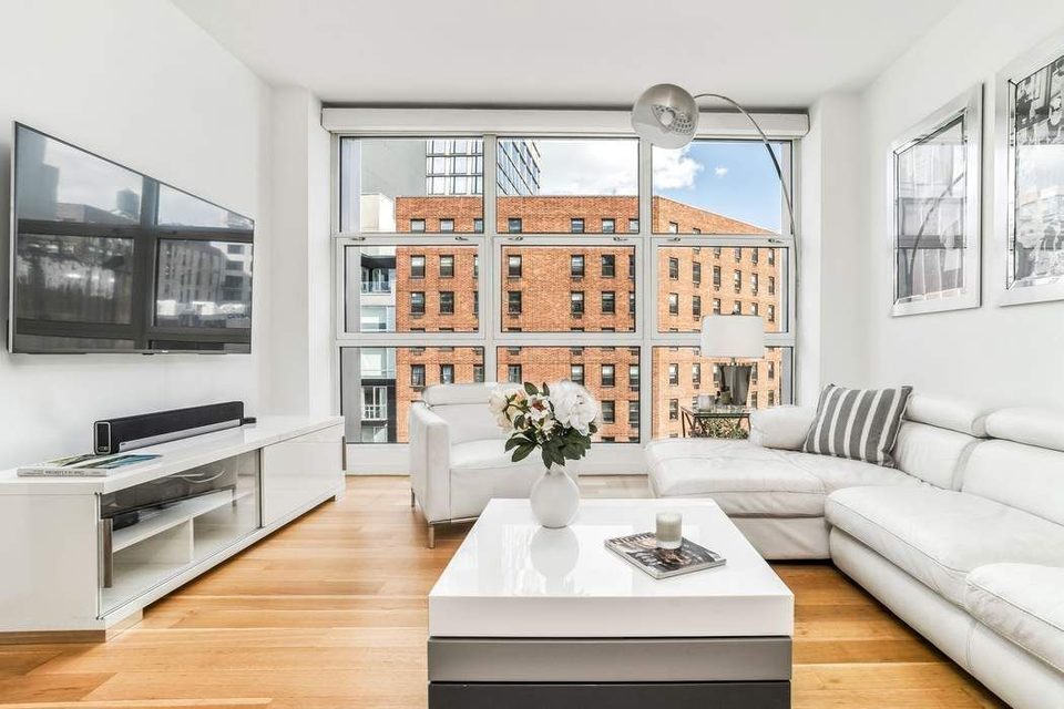 250 Bowery 5A